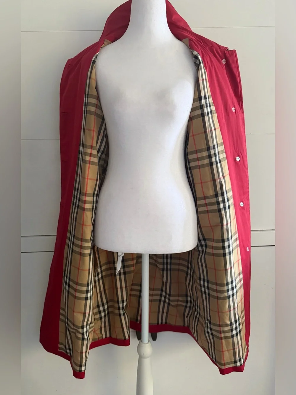 Burberry Red Button Detail Jacket - Picture 6 of 9